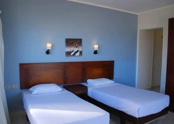 Apartmanhotel A1 Suites 2*