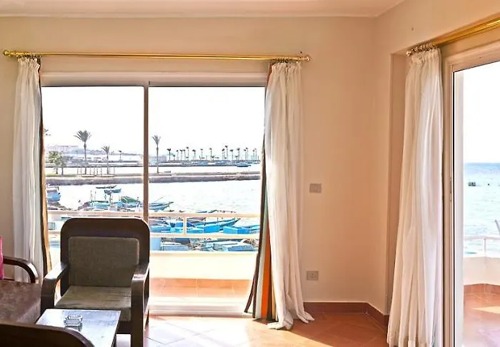 A1 Suites Apartmanhotel